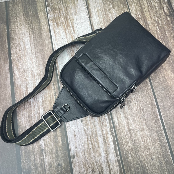 スーパーコピーブランドバッグ角部分ディテール